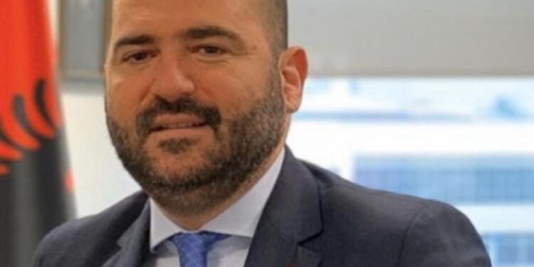 Kurtezi: Ligji i miratuar një hap i rëndësishëm për të garantuar të  të drejtat themelore të pakicave kombëtare