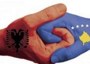 Bashkimi Shqipëri-Kosovë. Në Shqipëri e duan më shumë se në Kosovë. Ja sondazhi