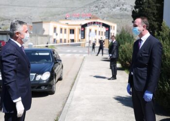 Kryetari i Komunës Nik Gjeloshaj priti sot në Tuz presidentin Djukanovic