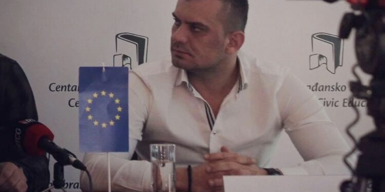 Vulaj: Komuna e pavarur duhet të mbrojë të drejtat e njeriut dhe ndërmarrjet private