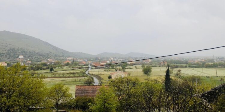 Nënshkruhet procedura e prokurimit publik të punimeve në rikonstruktimin e rrugës në Dinoshë