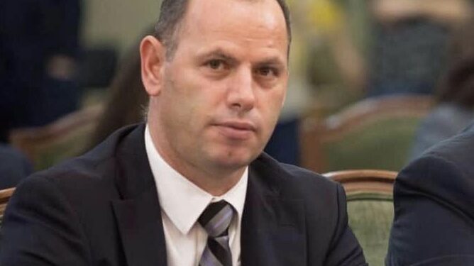 Lladrovci: Kosova e ka ndjerë ndër shekuj praninë e frymës së shqiptarëve në MZ, ”Vëllezër, gëzuar bashkimi në një Listë zgjedhore”