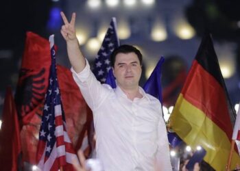 Lulzim Basha:Votoni listat shqiptare