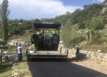 Ivanaj: Filluan punimet në rrugën e Kojës, investime në çdo cep të Malësisë