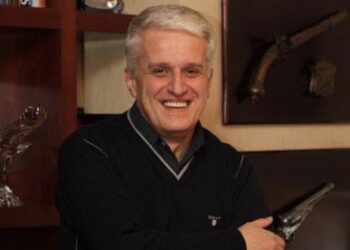 Ministri i Diasporës së Shqipërisë, Pandeli Majko, mbështet Listën Shqiptare “Koha është tani”