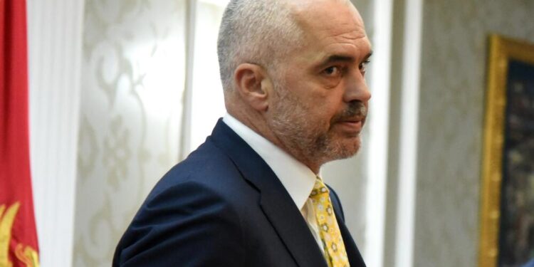 Edi Rama takohet në Tuz me Nik Gjeloshaj