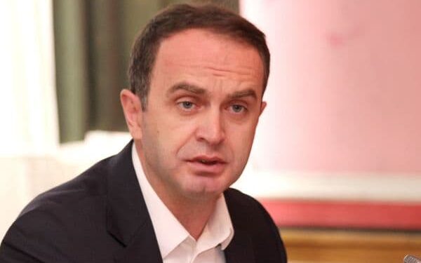 Lista shqiptare mori ftesën për pjesëmarrje në Qeveri