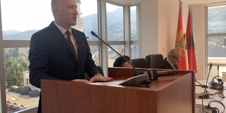 Bujar Hasangjekaj zgjidhet Kryetar i Kuvendit të Komunës së Gucisë