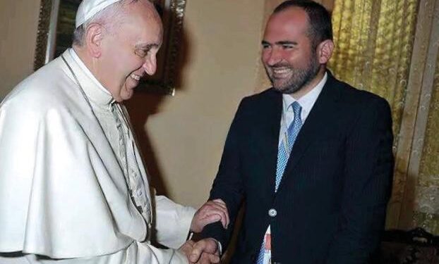 Ambasadori Kurtezi kujton Lumturimin e Nënë Terezës