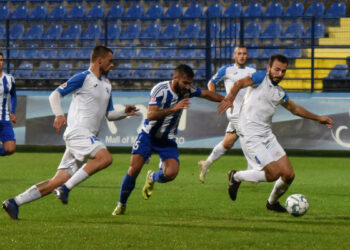 Deçiqi vazhdon i pamposhtur dhe i fortë!