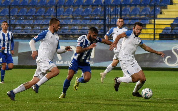 Deçiqi vazhdon i pamposhtur dhe i fortë!