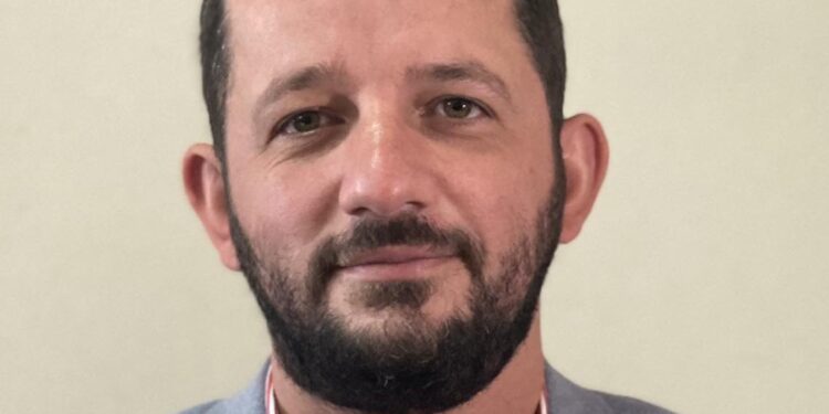 Behar Nikaj emërohet drejtor i Gjimnazit “25 Maji” në Tuz