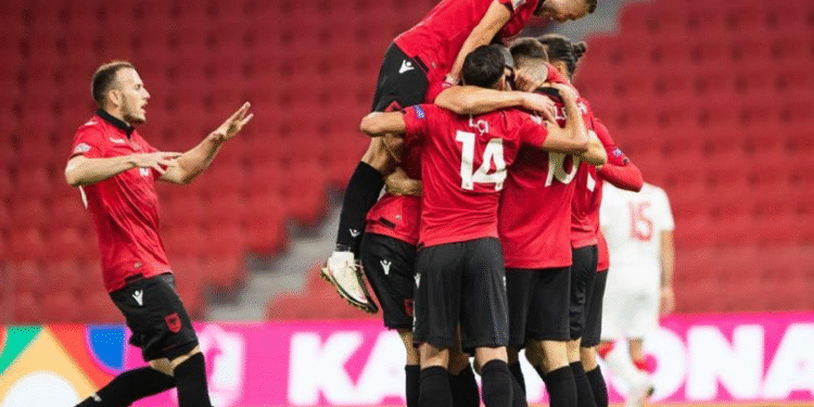 Shqipëria mposht Bjellorusinë, ngjitet në Ligën B