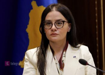 Haradinaj-Stublla e quan Vuçiqin “këlyshi i Rusisë”, thotë se ai po kërcënon me luftëra të reja në Ballkan