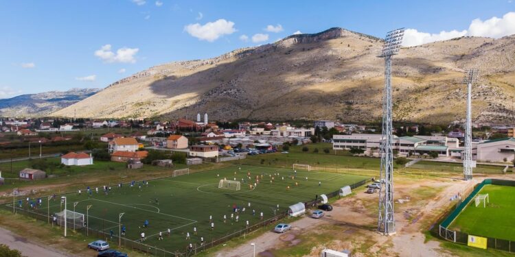 Deçiqi shkruan histori, kualifikohet në gjysmëfinale të Kupës