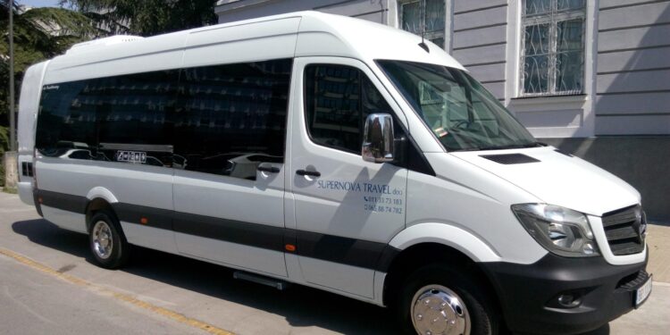 3 automjete të reja ndahën për shkollat që mësimi realizohet në gjuhën shqipe