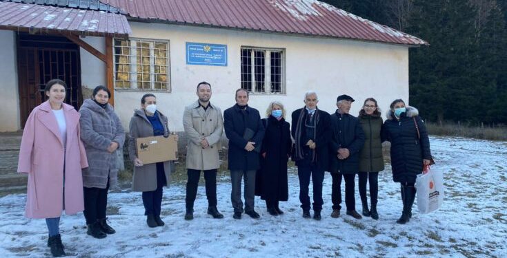 Donacion me vlerë i dedikuar mësimdhënësve të Shkollës Fillore në Dacaj