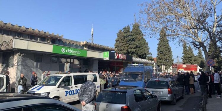 Tuzi mbulohet nga Policia, për shkak të masave të reja