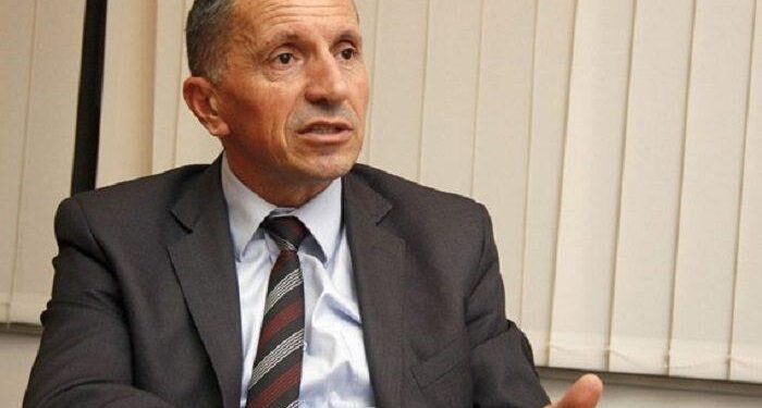 Kamberi i reagon Vuçiqit: Kosova është shtet dhe pikë