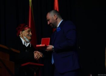 Ndahen dekoratat për Smajl Martinin dhe Baca Kurtin me shokë