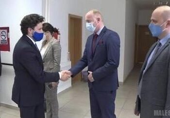 Abazoviq në Guci: Të shfrytëzohen fondet e BE-së, për rregullimin e Krojeve të Ali Pashës në Vuthaj