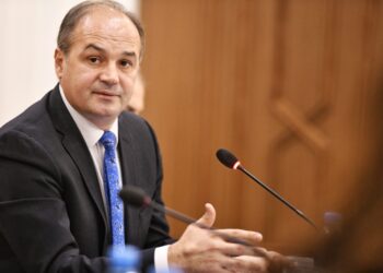 Hoxhaj pas refuzimit të Malit të Zi për t’i sjellë ushtarët në Kosovë: ‘Srpski Svet’ po bëhet kërcënim për orientimin euroatlantik të rajonit