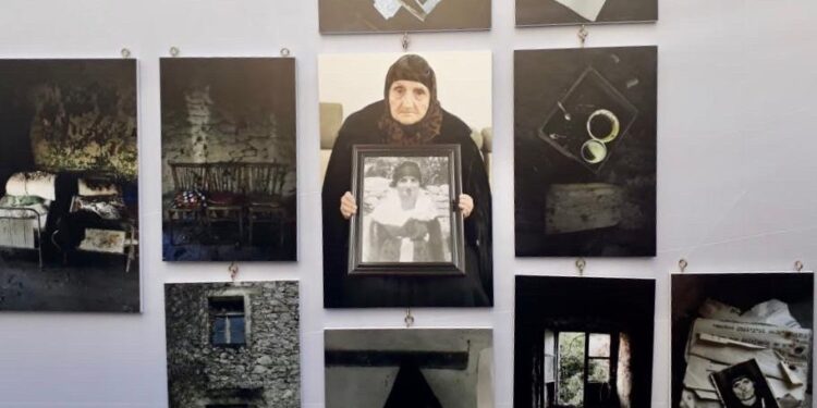 Ekspozitë fotografie “TRANZICIONI”