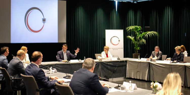 Në Tiranë mbahet forumi për zhvillim ekonomik dhe turizmin rajonal të Unionit të Bashkive Shqiptare