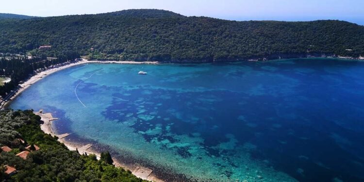 Votohet Ligji mbi Valdanosin, pas 43 viteve kthehet drejtësia