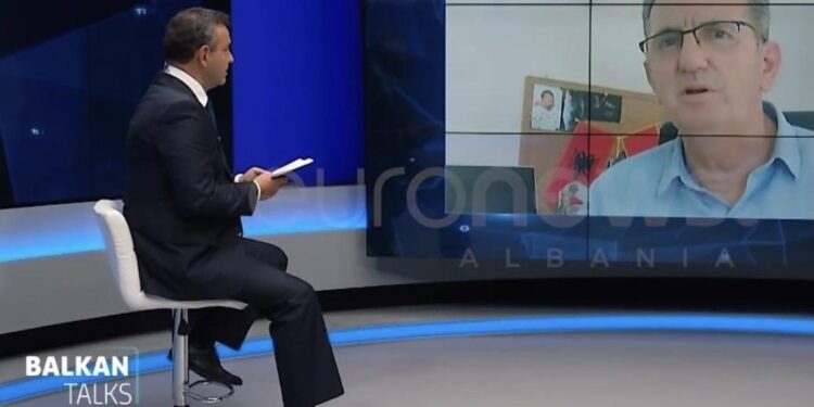 Camaj: Shqiptarët nuk do ti shërbejnë për dekor askujt