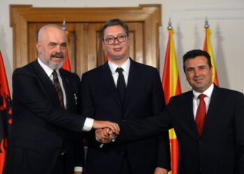 Mbi zhgënjimin e Kosovës nga Rama