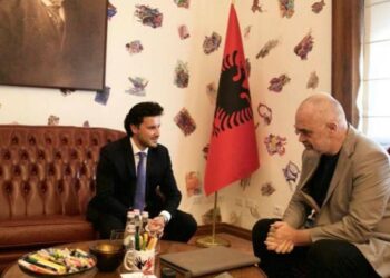 Abazoviq, vizitë në Shqipëri, i kërkohet përfaqësim më përfshirës i shqiptarëve në institucionet qendrore dhe lokale të MZ