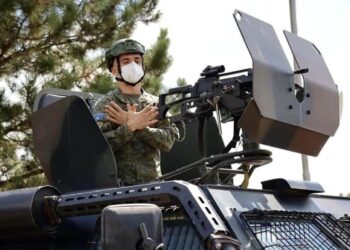 Amerika i dhuron FSK-së 55 automjete ushtarake të blinduara