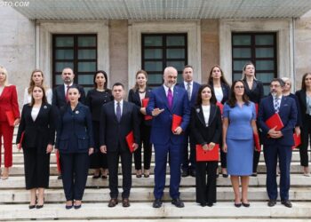 Votohet qeveria “Rama 3”