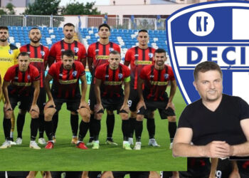 Nikollë Nikprelaj prezanton Himnin e KF Deçiqi