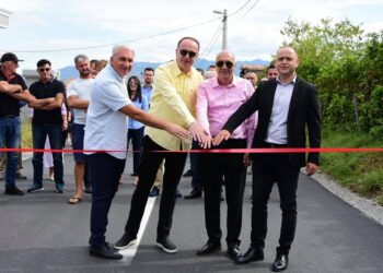 Inaugurohet rruga në fshatin Rakiq