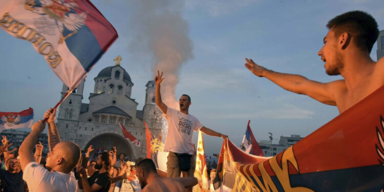 Tensione në rritje në Mal të Zi