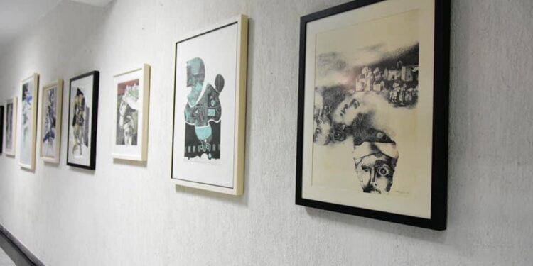 Hapet ekspozita në kujtim të 5 vjetorit të vdekjes së piktorit Gjelosh Gjokaj