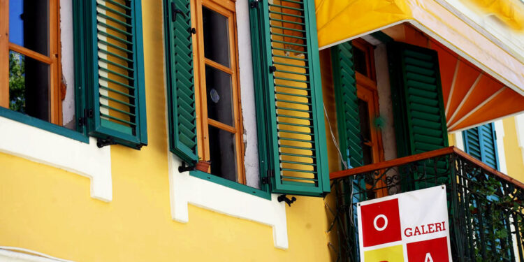 Shkodra do të dhurojë libra për Bibliotekën e Tuzit