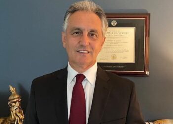 Vaksinat përforcuese, antitrupat dhe mbrojtja nga Covid-19