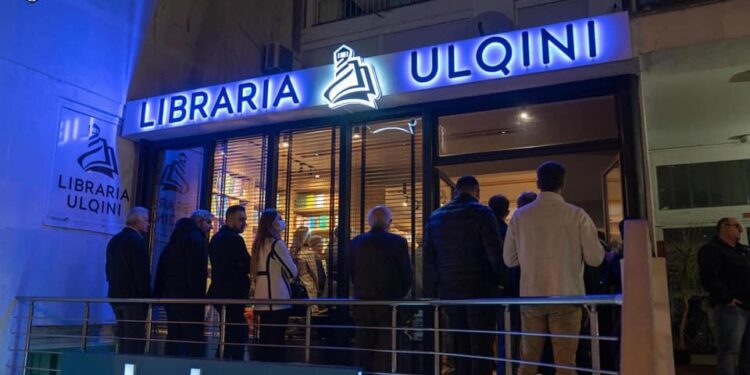 Me ndihmën e Republikës së Shqipërisë hapet libraria në Ulqin