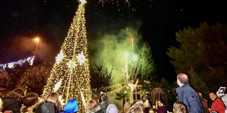 Atmosferë festash në Tuz, hapet “Pazari i Dimrit”