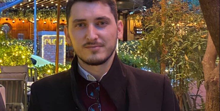 Mbi retorikën, të djathtën dhe ndikimin hoxhaist