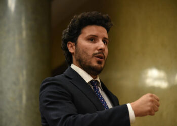 Dritan Abazoviq, nga “Shpëtimtar” në “Šiptar“