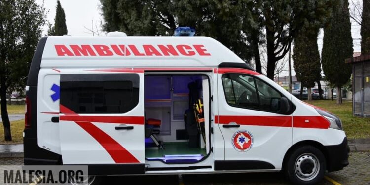Autoambulancë, dhuratë nga Ambasada e Kinës për Komunën e Tuzit