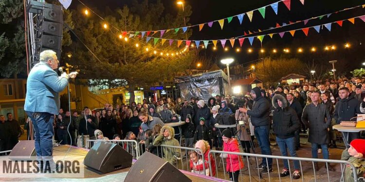 Karnevali “Koret 2022” Nata e Humorit