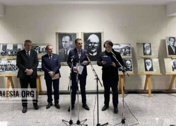 Në Tuz, mbahet ekspozitë me fotografi historike “Sanxhaku, histori e dhembjes kombëtare”