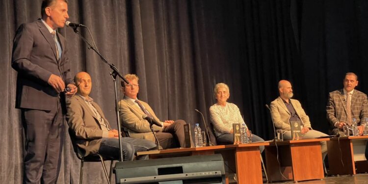 Promovohet libri “Humbja” i autorit Mark Pashku Lucgjonaj