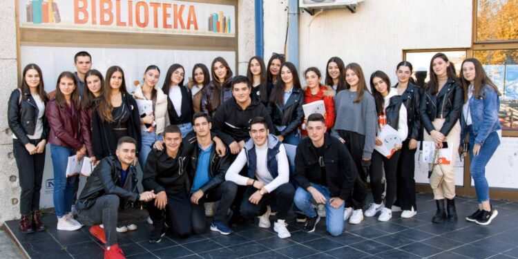 Të rinjtë nga Malësia dhe Ulqini ndjekin programe të edukimit mediatik