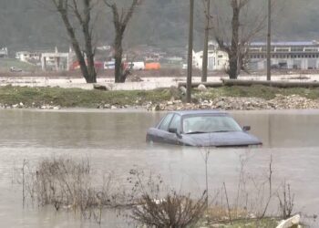 Malësi e Madhe – Babë e bir humbën jetën gjatë përmbytjeve